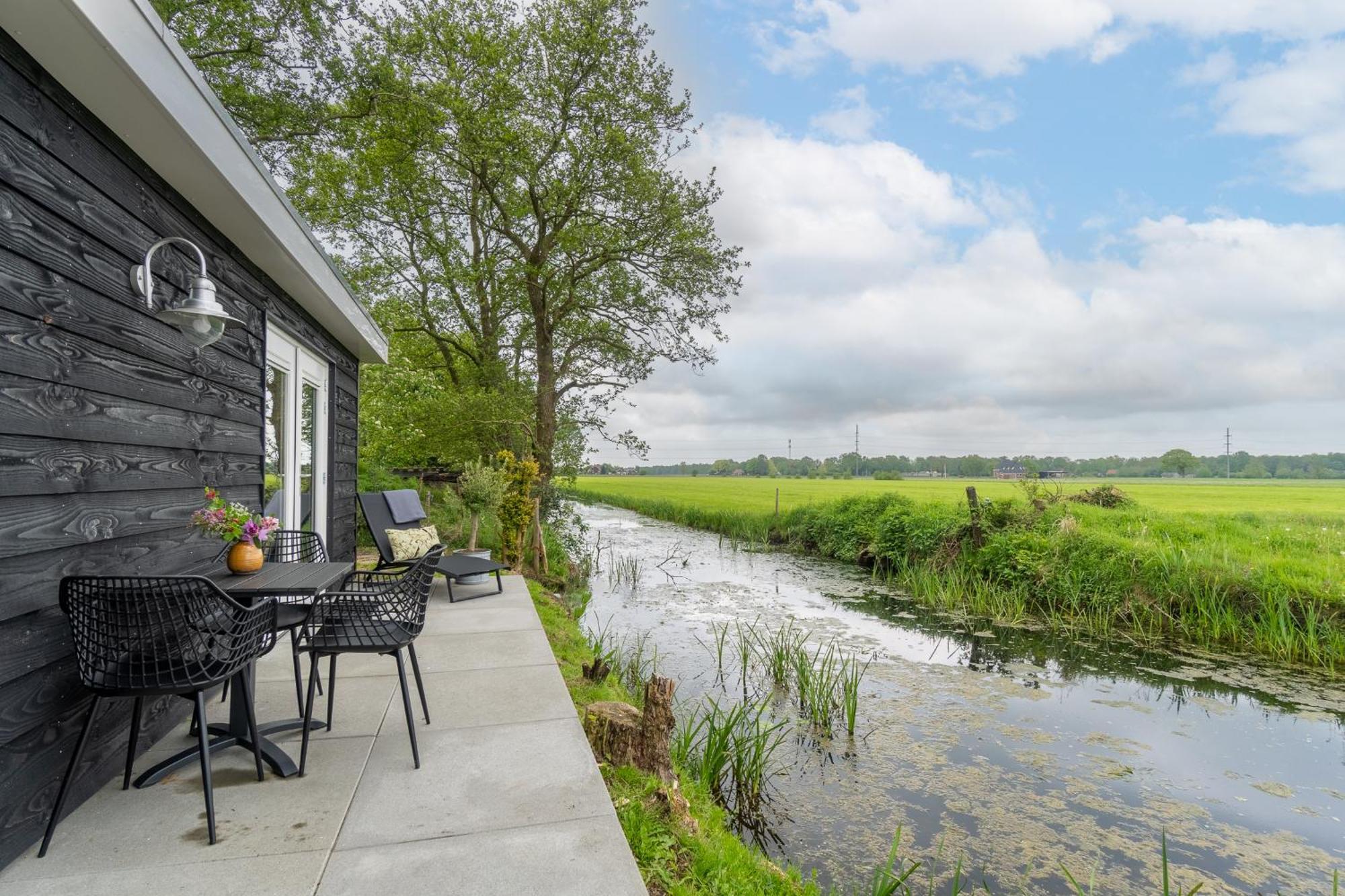 Prive In Een Bosrijke Omgeving Welkom Bij Gastenverblijf Het Ontsnapte Schaap In Jubbega Esterno foto