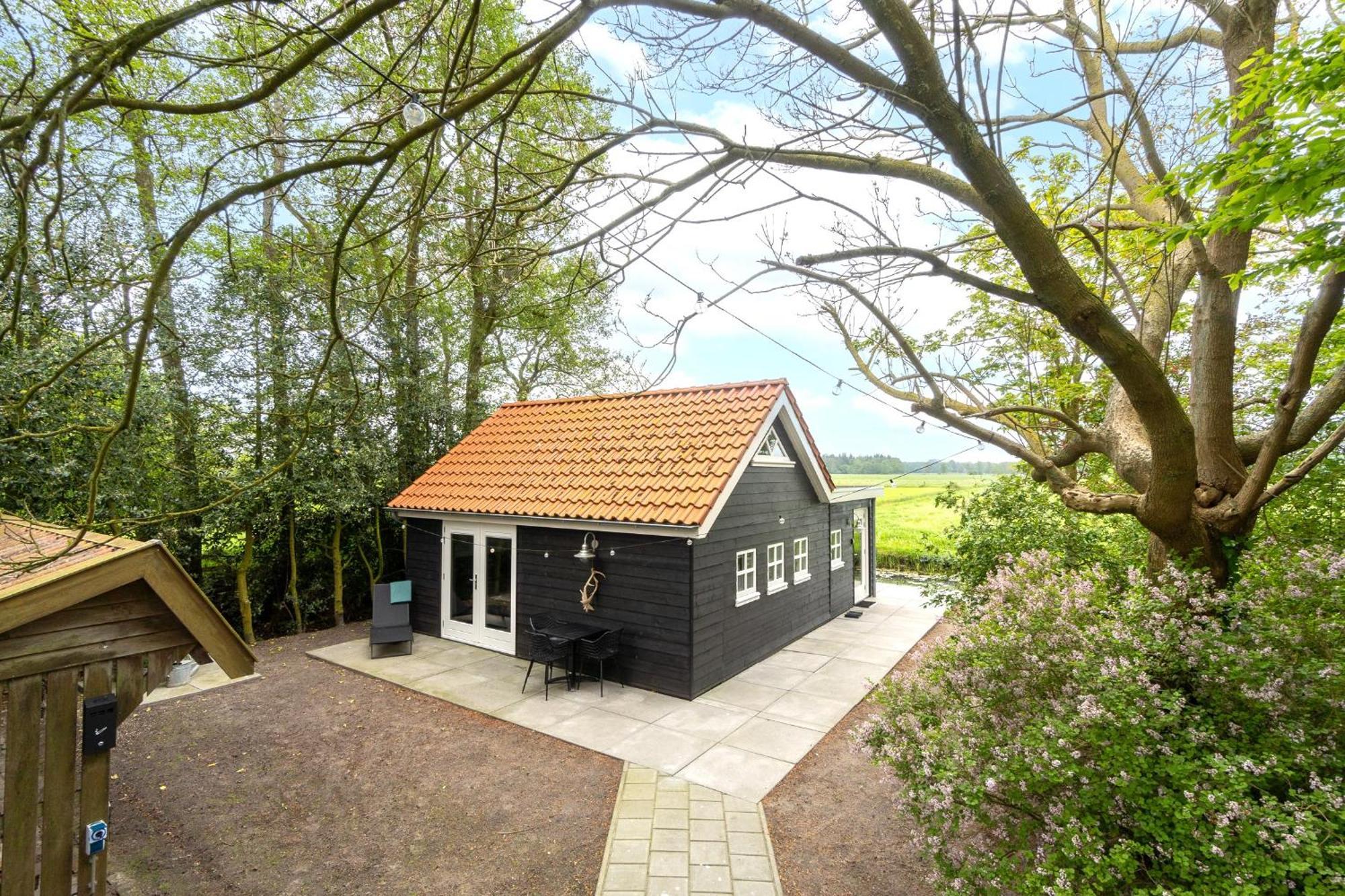 Prive In Een Bosrijke Omgeving Welkom Bij Gastenverblijf Het Ontsnapte Schaap In Jubbega Esterno foto