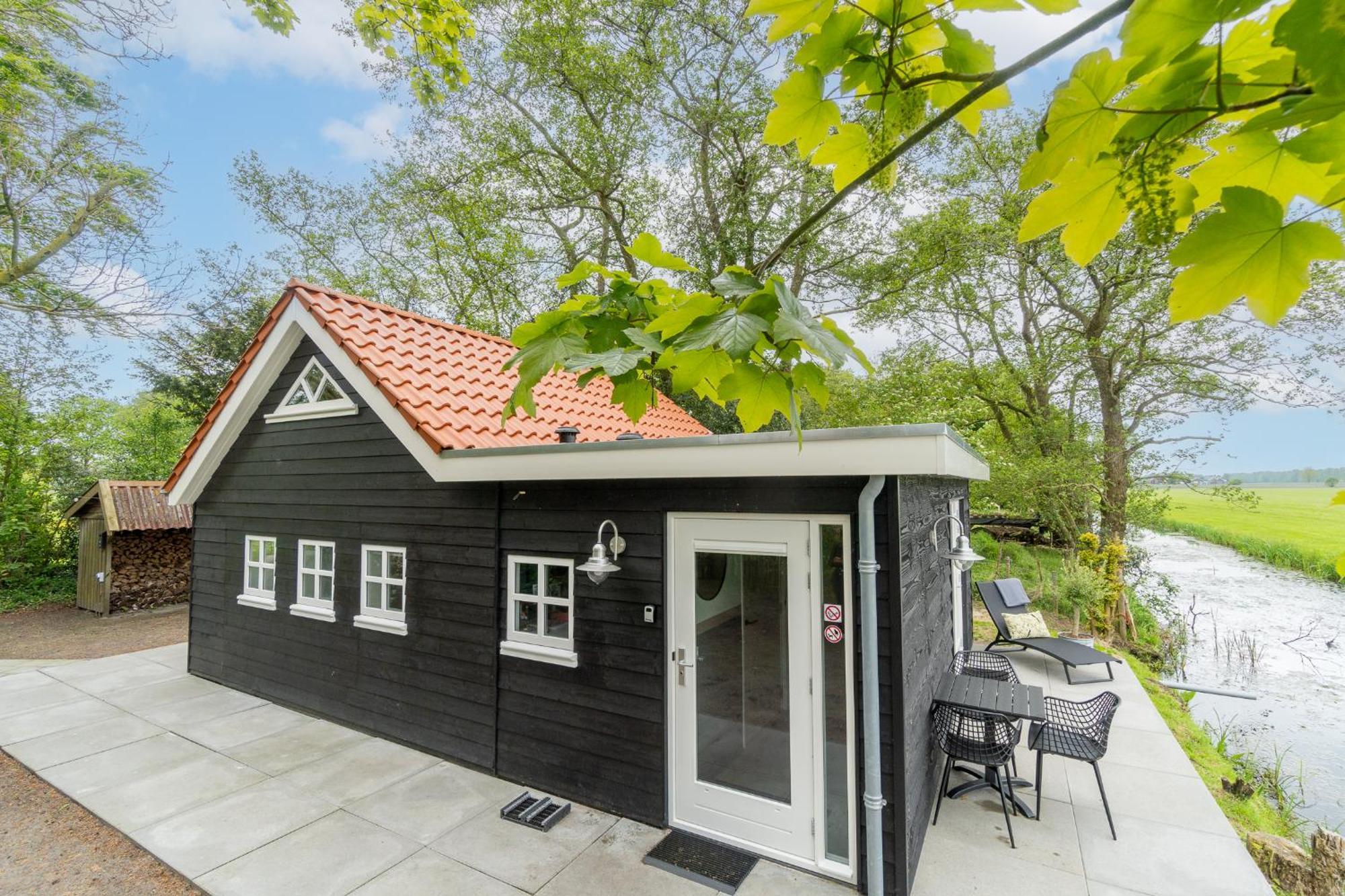 Prive In Een Bosrijke Omgeving Welkom Bij Gastenverblijf Het Ontsnapte Schaap In Jubbega Esterno foto
